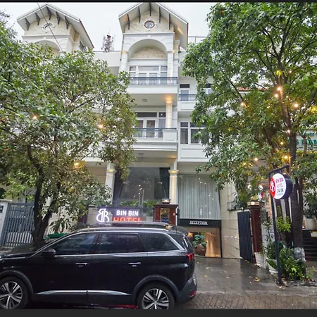 Bin Bin Hotel 2 - Near Him Lam D7